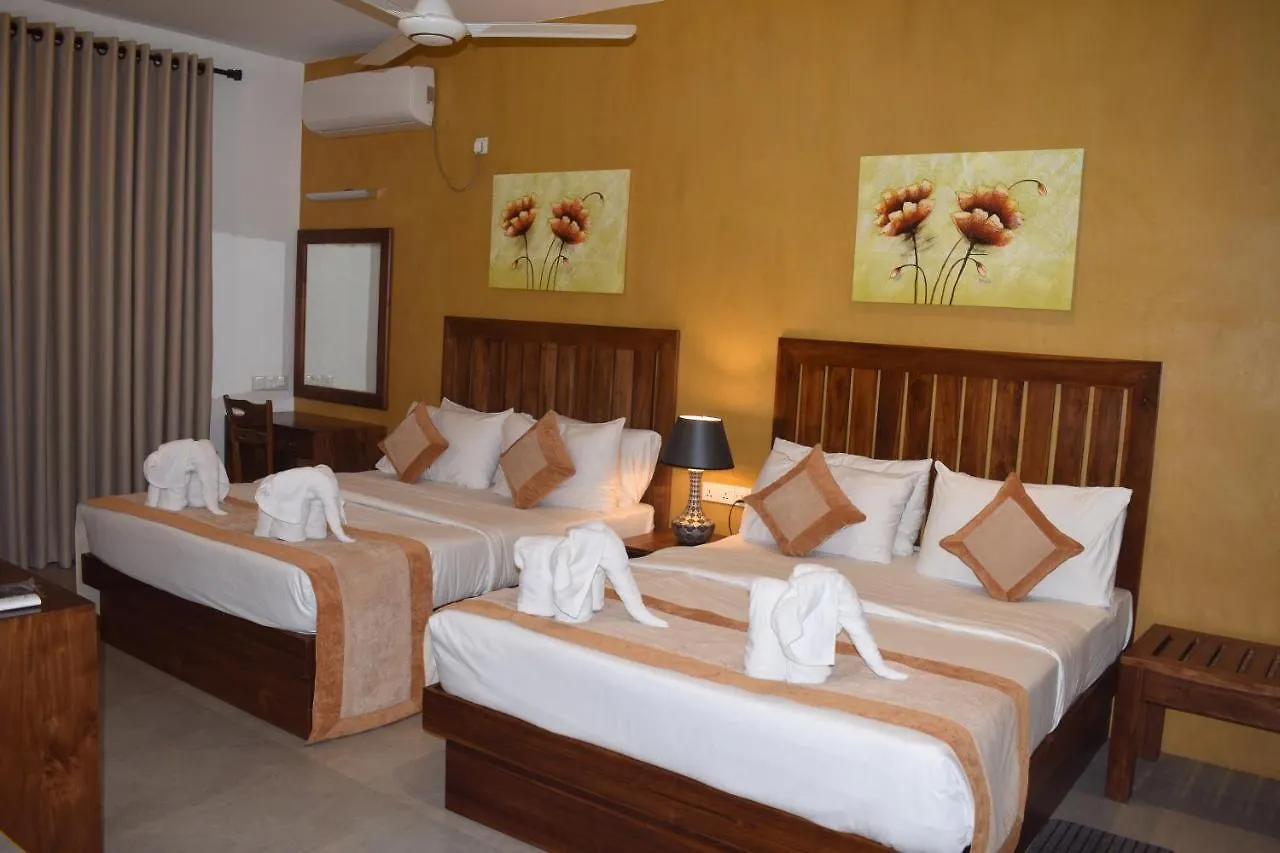 Lotus Lake Residence Kandy Hotel