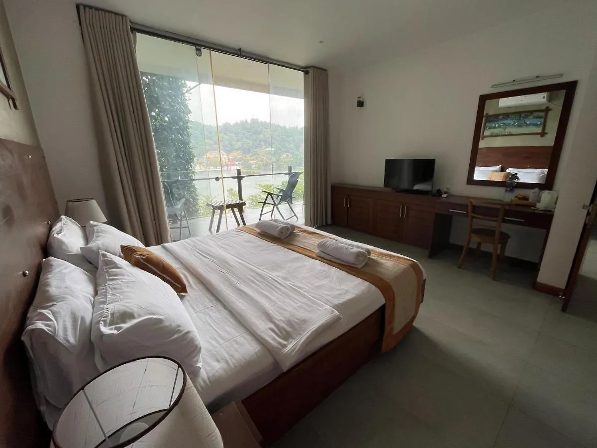 Lotus Lake Residence Kandy Hotel